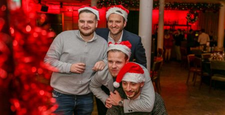Christmas-Party-Magic-Mirror-Photo-Booth-Hire-Buckinghamshire
